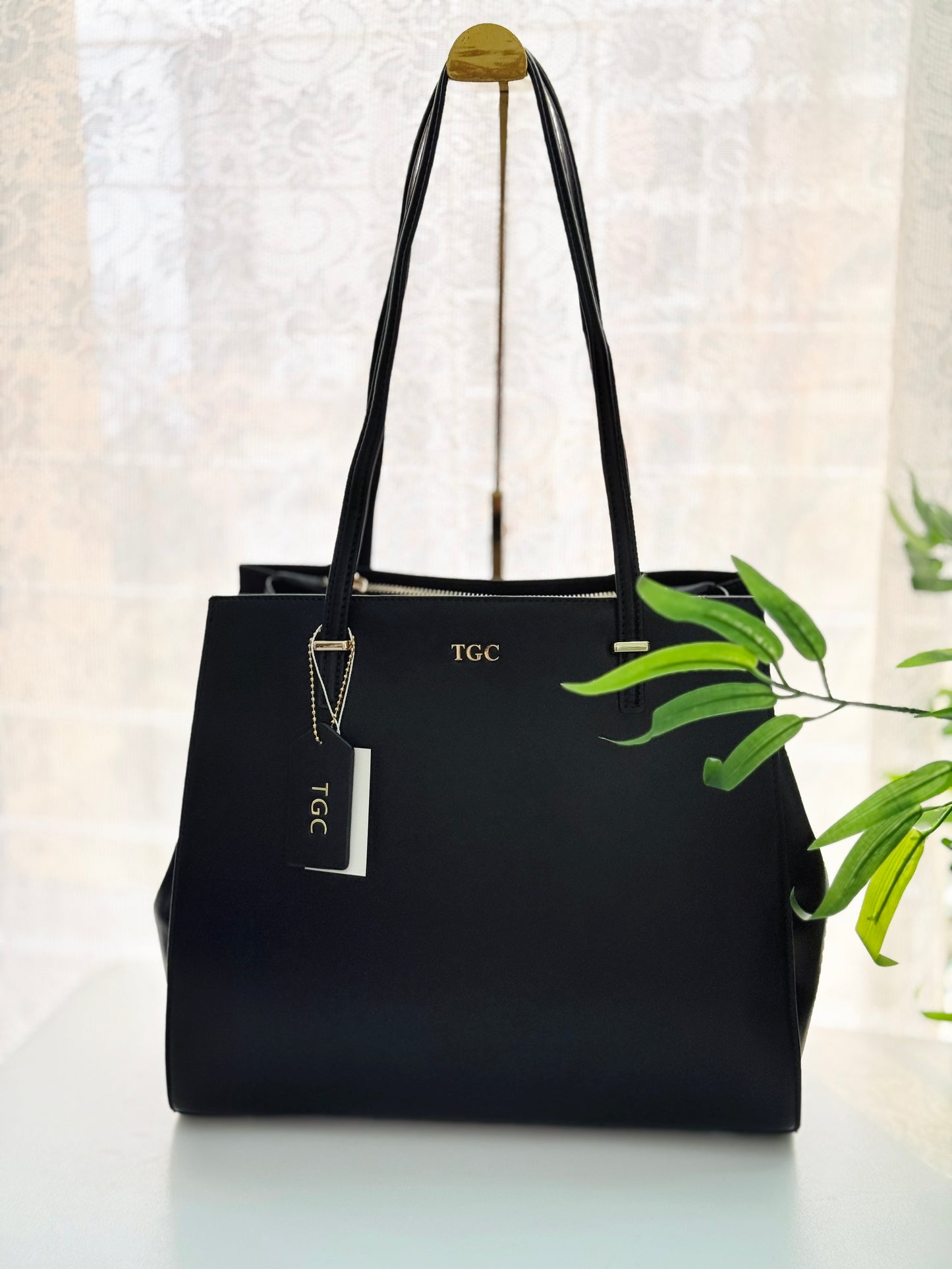 TGC Signora (Black)
