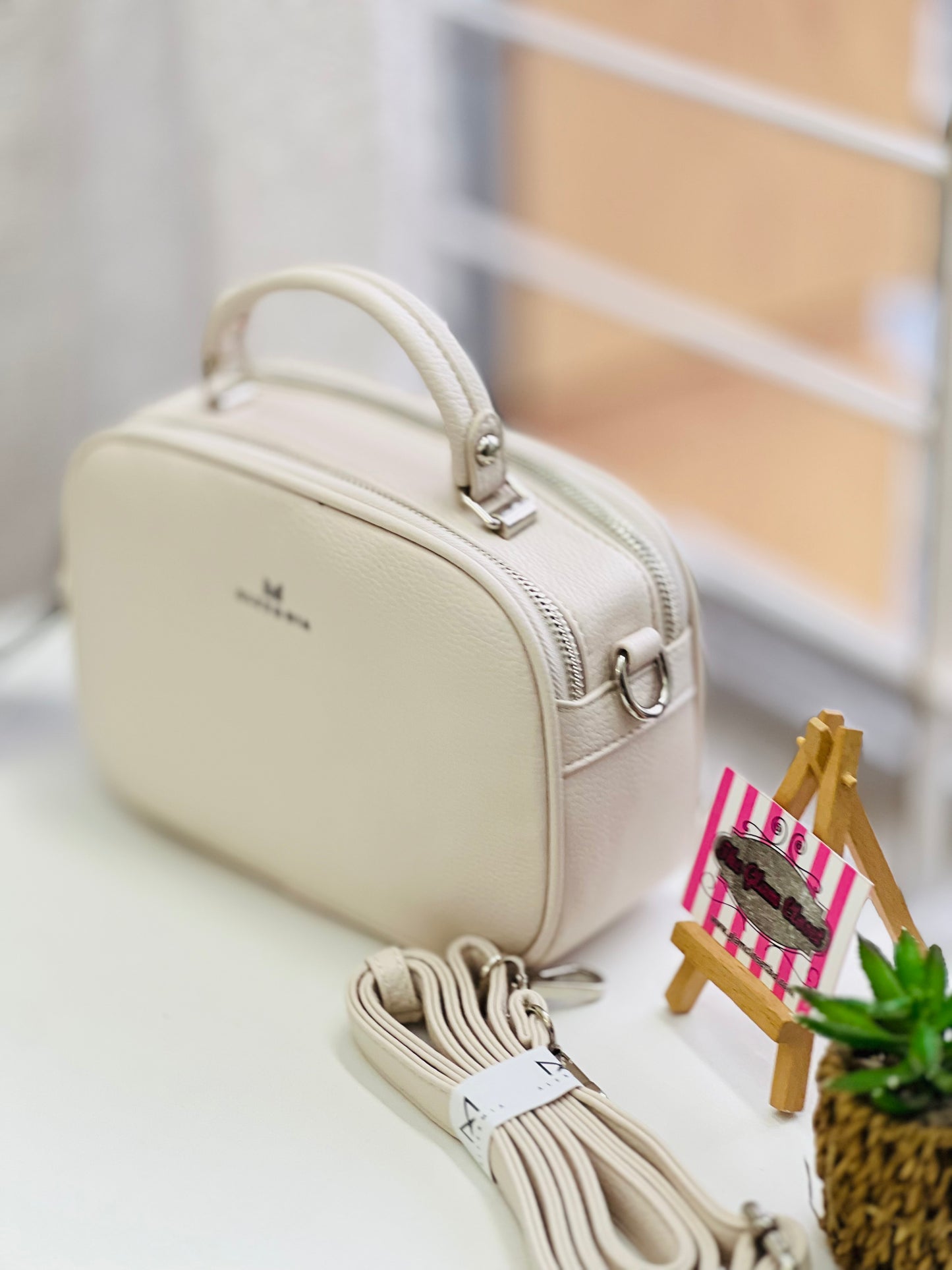 Alex & Mia Macaroon Bag