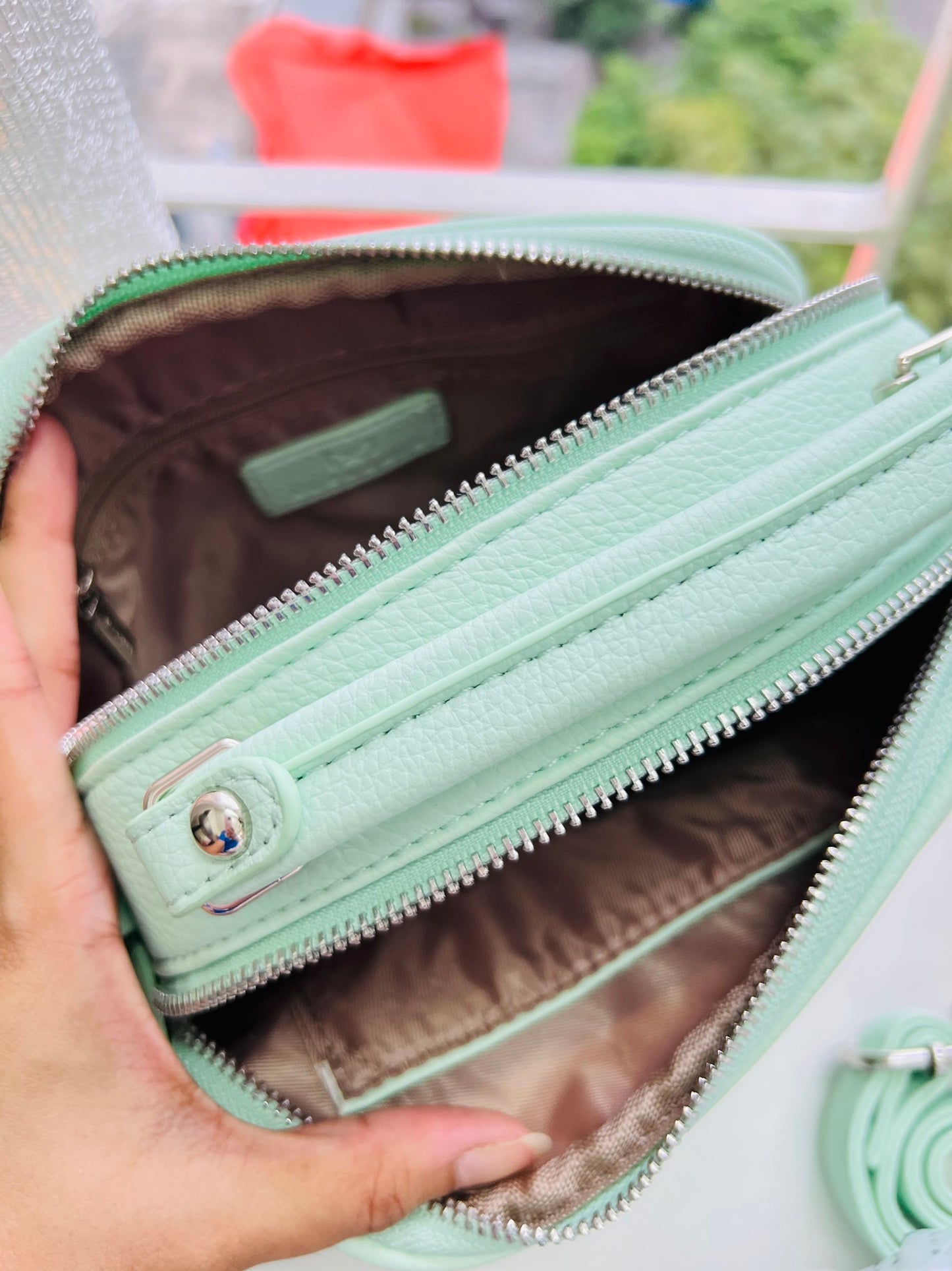 Alex & Mia Macaroon Bag