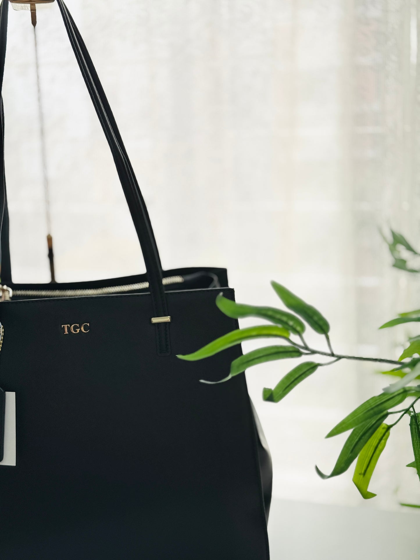 TGC Signora (Black)