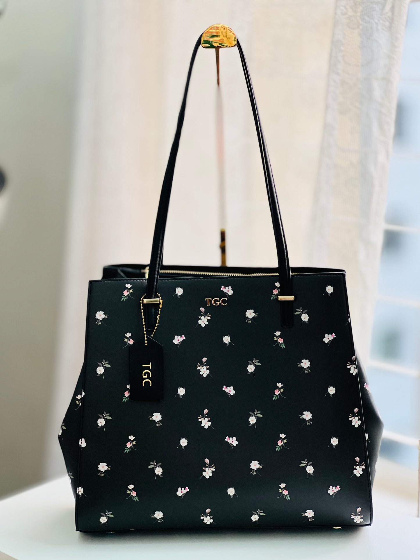 TGC Signora (Black Floral)