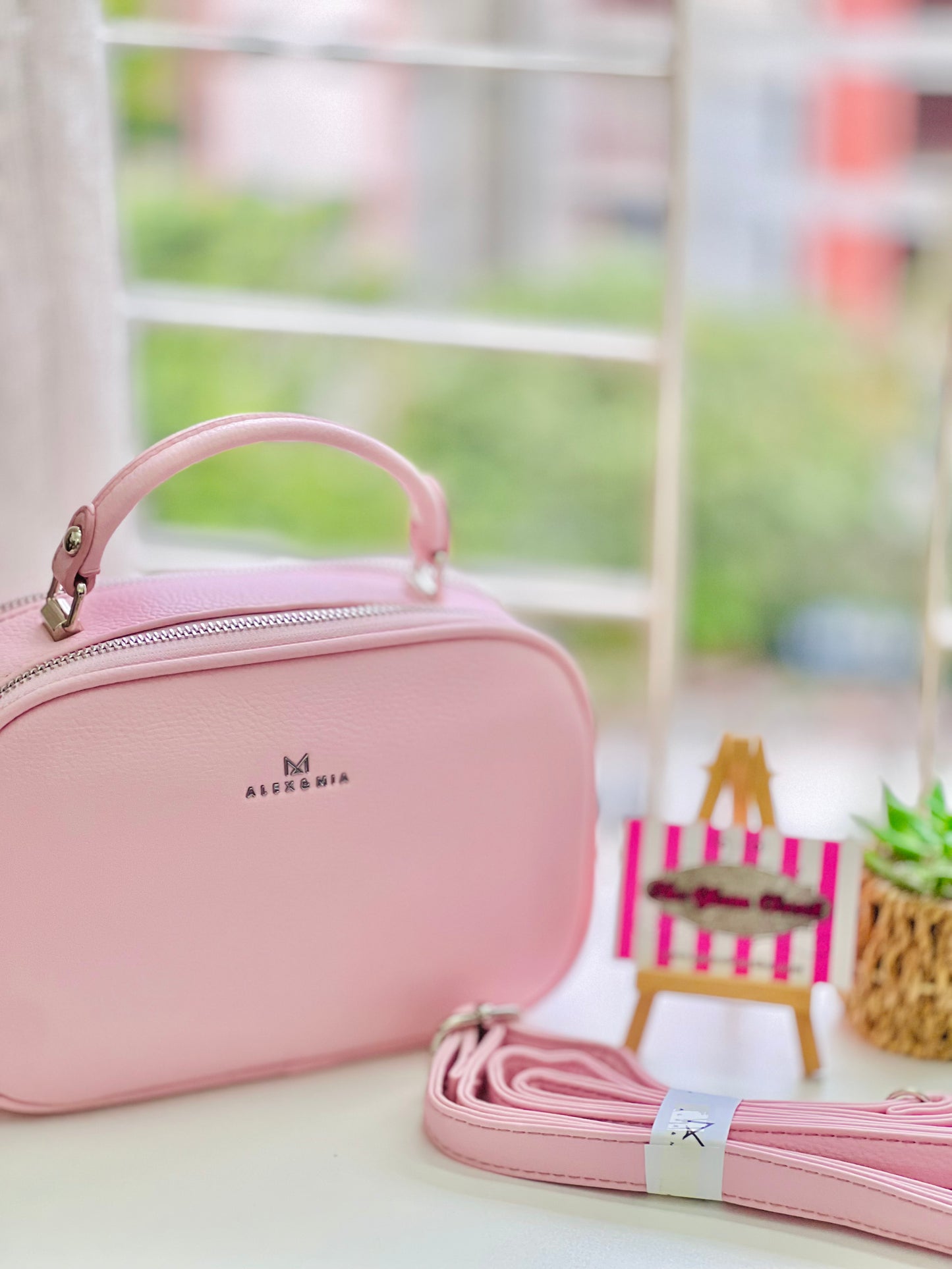Alex & Mia Macaroon Bag