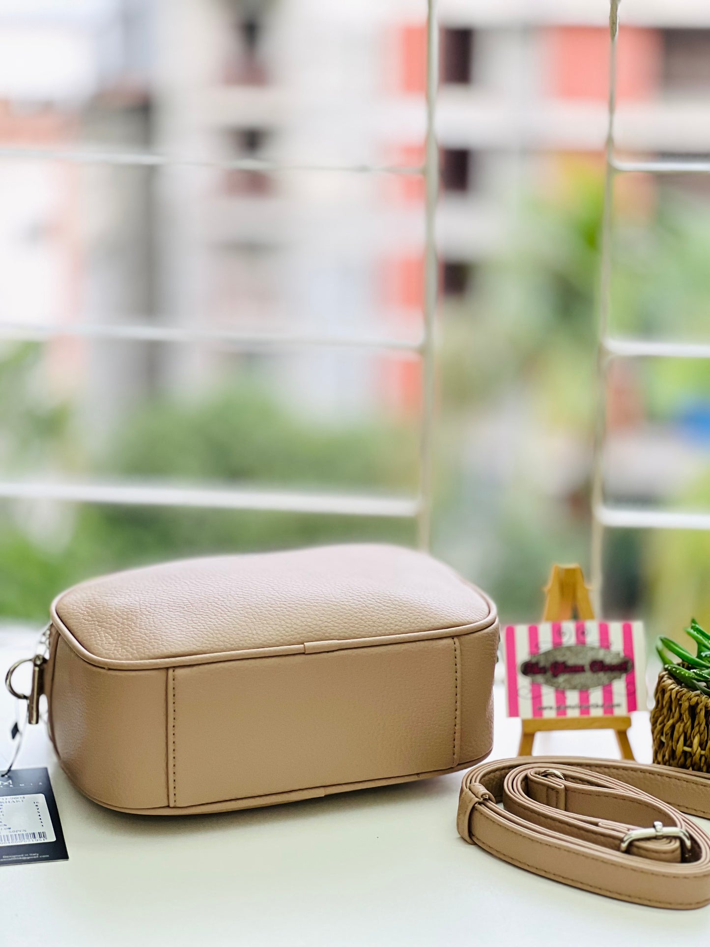 Alex & Mia Macaroon Bag