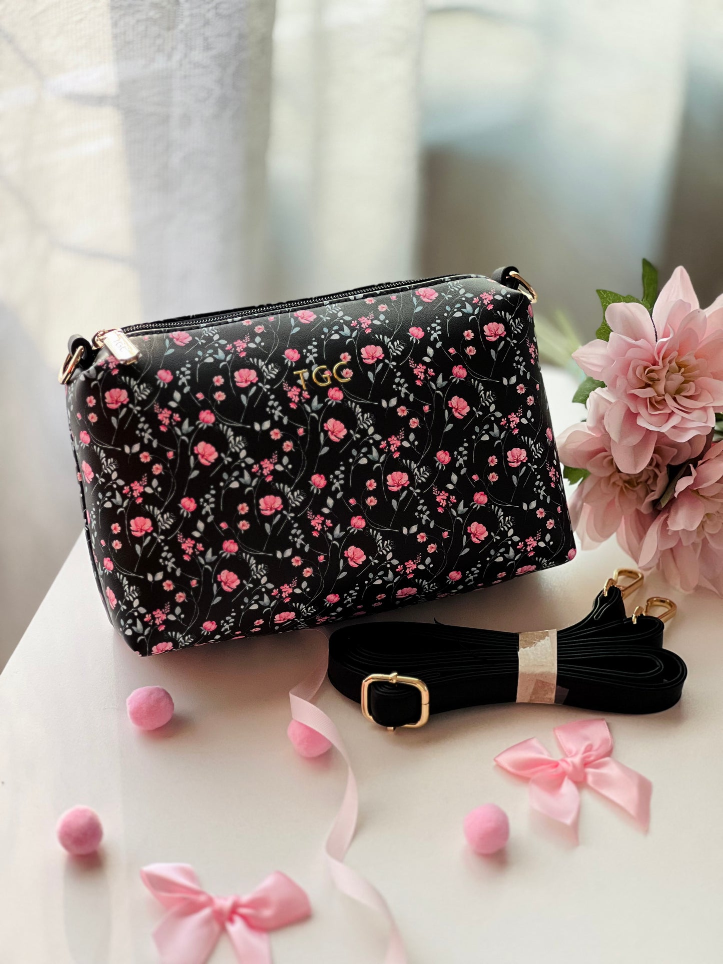 TGC Bowette Sling (Black)