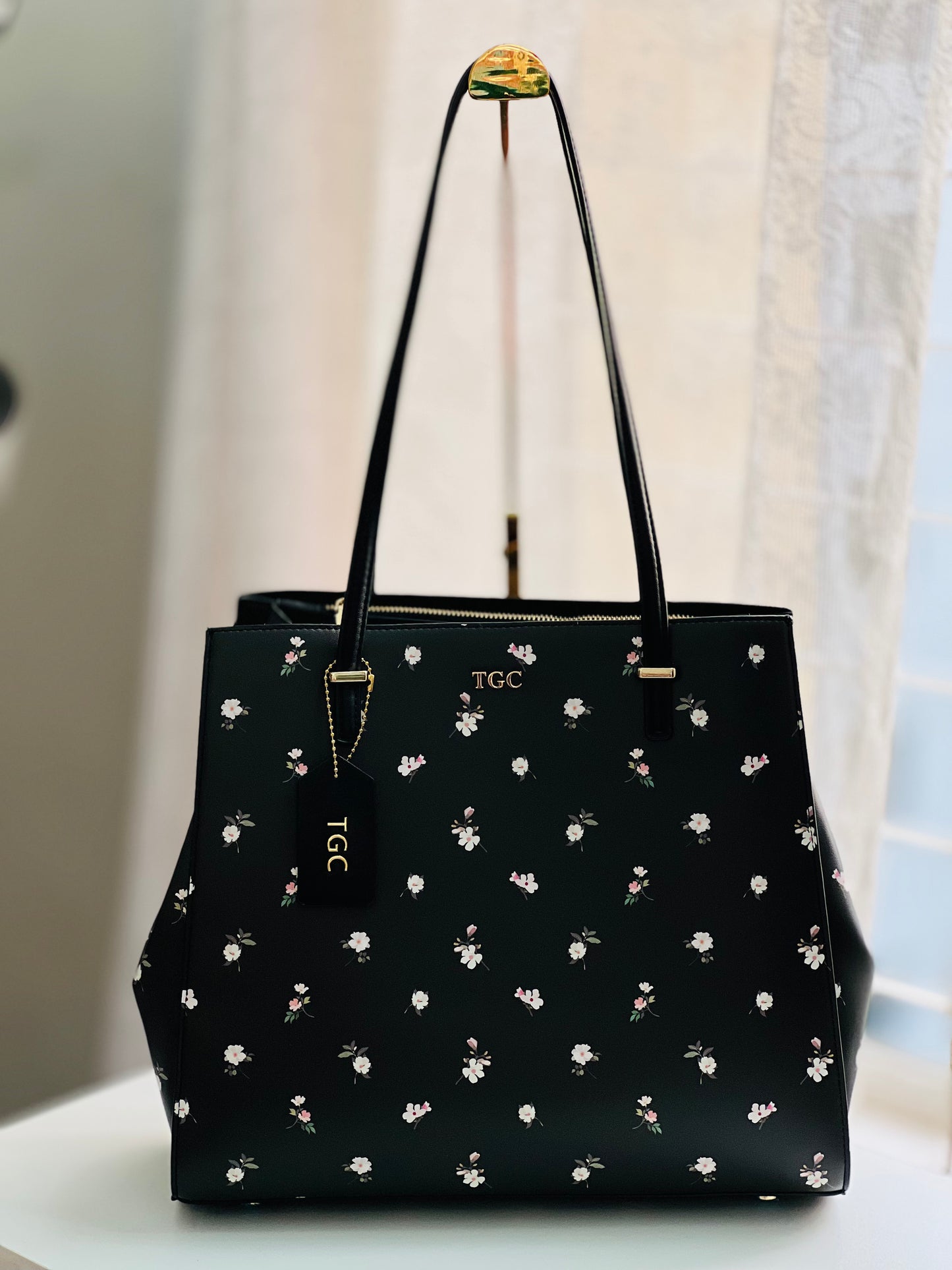 TGC Signora (Black Floral)