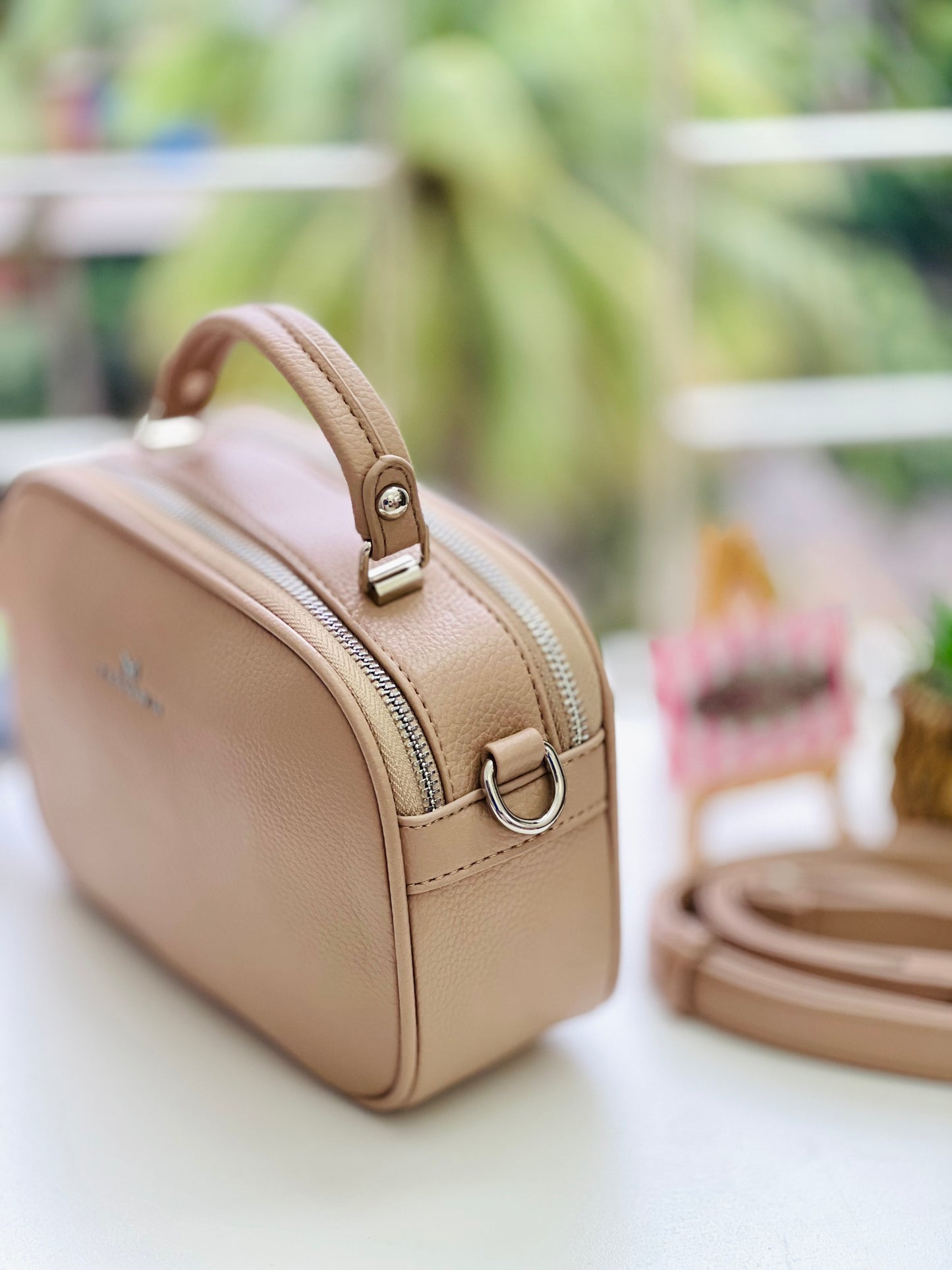 Alex & Mia Macaroon Bag