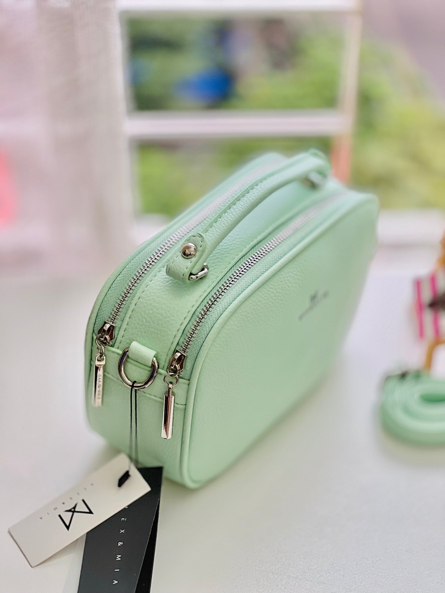 Alex & Mia Macaroon Bag