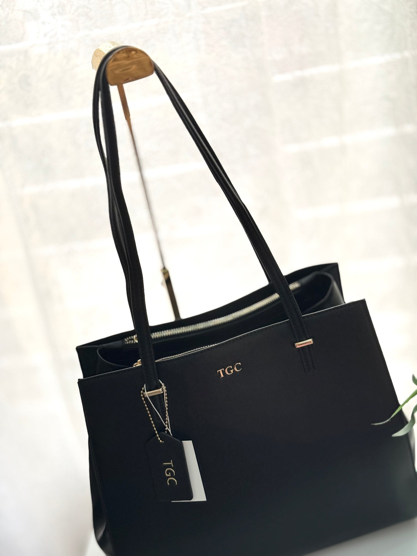 TGC Signora (Black)