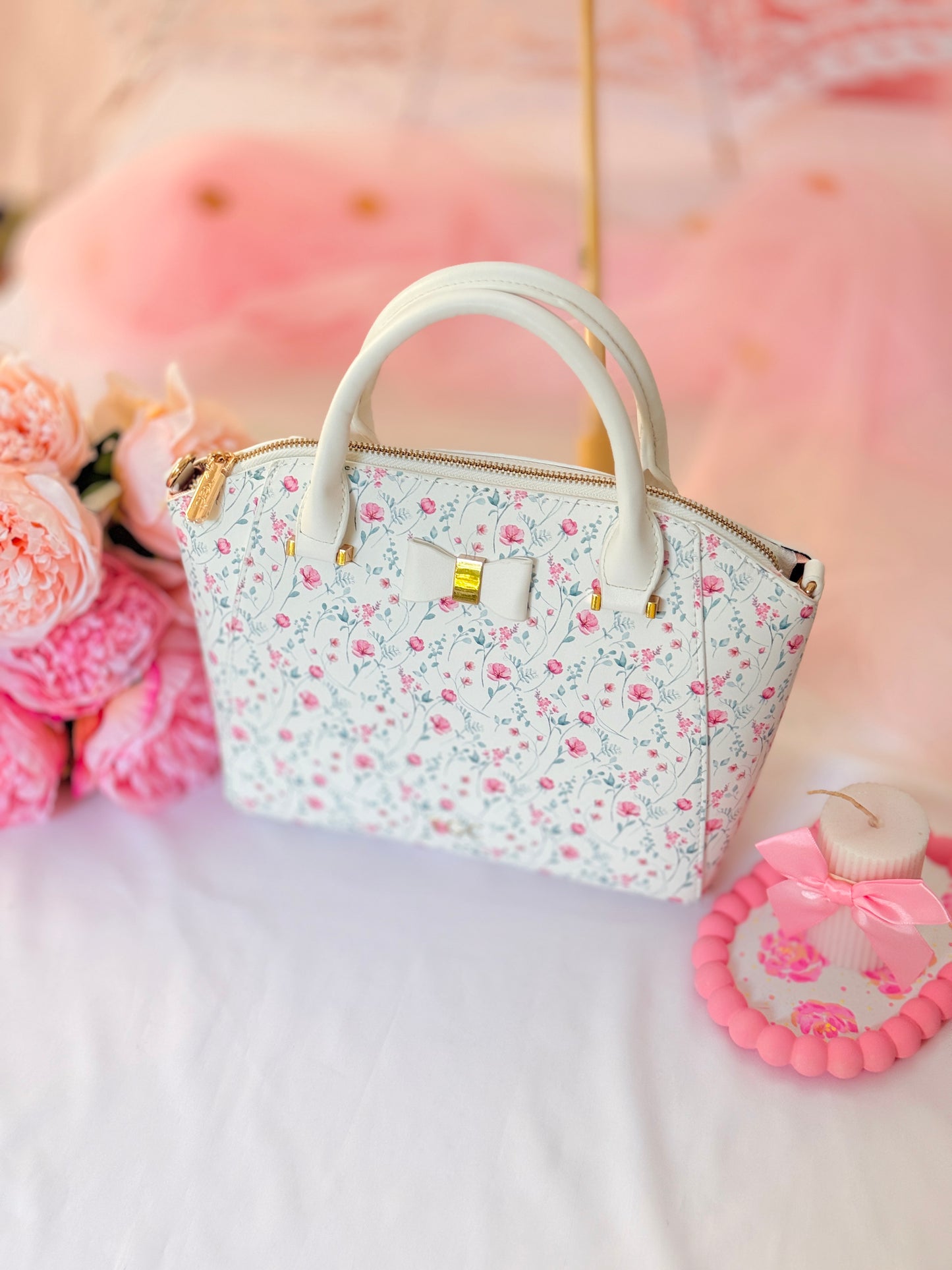 TGC Bow Belle (White)