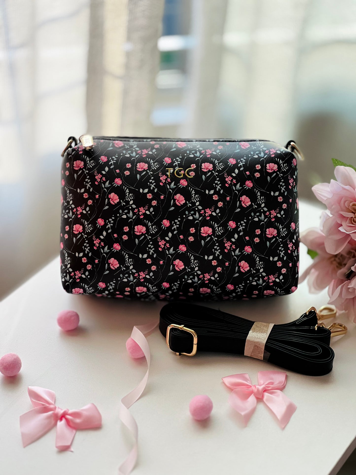 TGC Bowette Sling (Black)