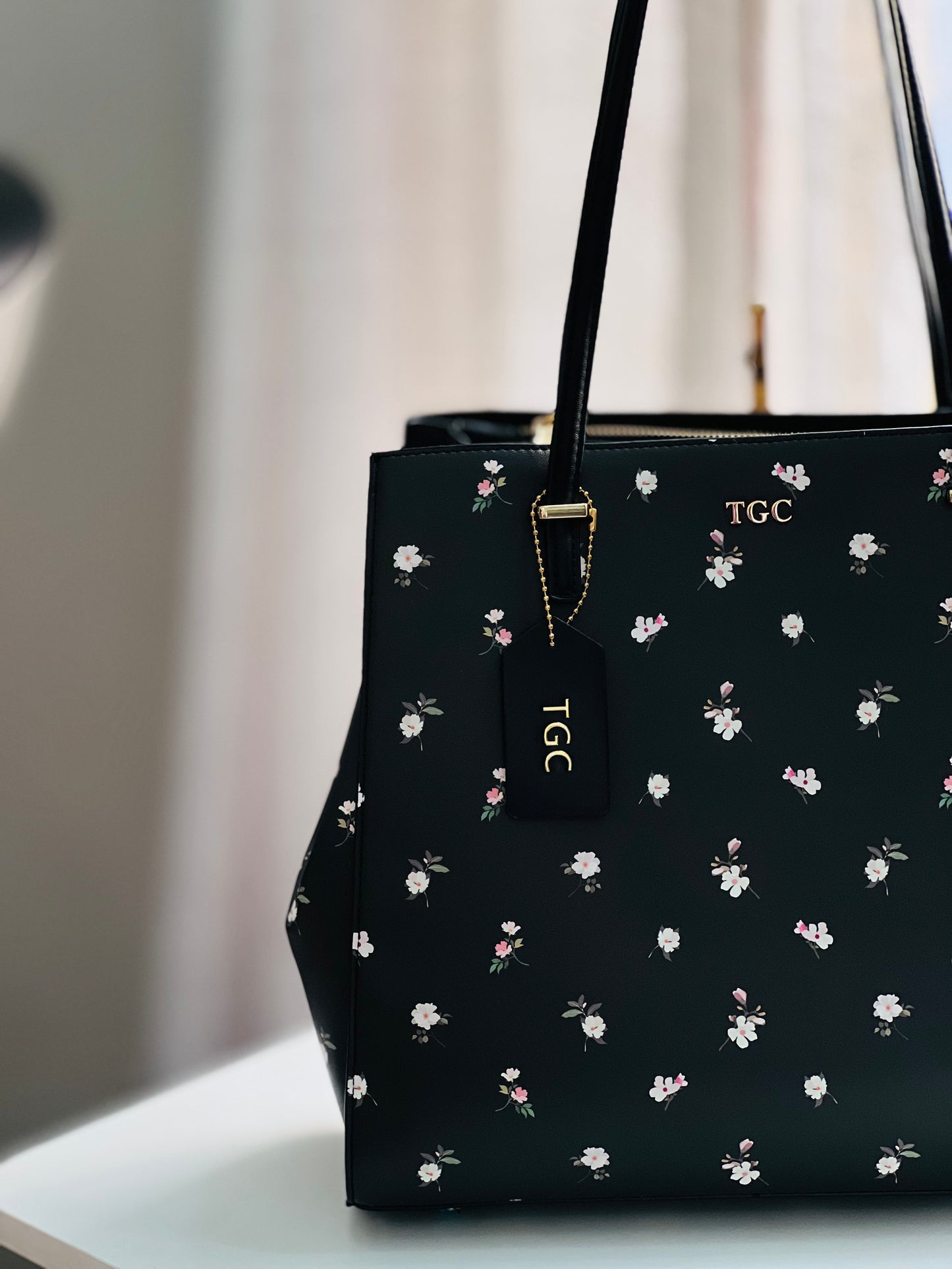 TGC Signora (Black Floral)